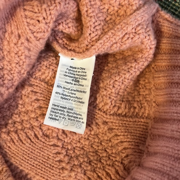 J.Crew pink crewneck cable-knit sweater - Picture 10 of 11